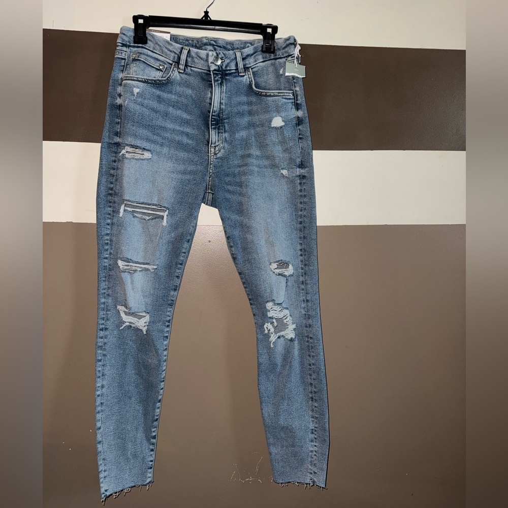 ‼️SALE‼️ H&M Distressed Skinny leg Jeans (12)